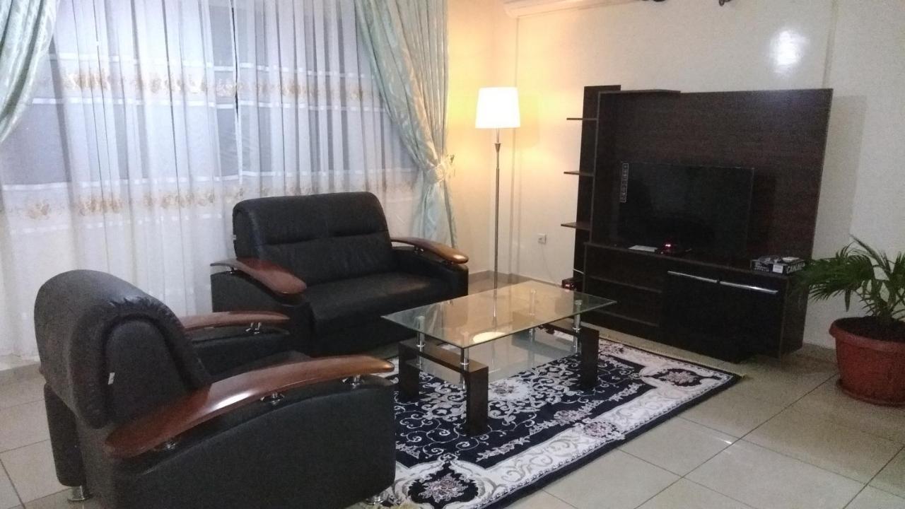 Residences Hotelieres Micheline Et Emile Bastos Yaounde Ngoại thất bức ảnh