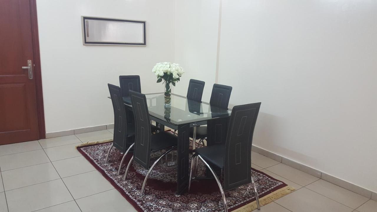 Residences Hotelieres Micheline Et Emile Bastos Yaounde Ngoại thất bức ảnh