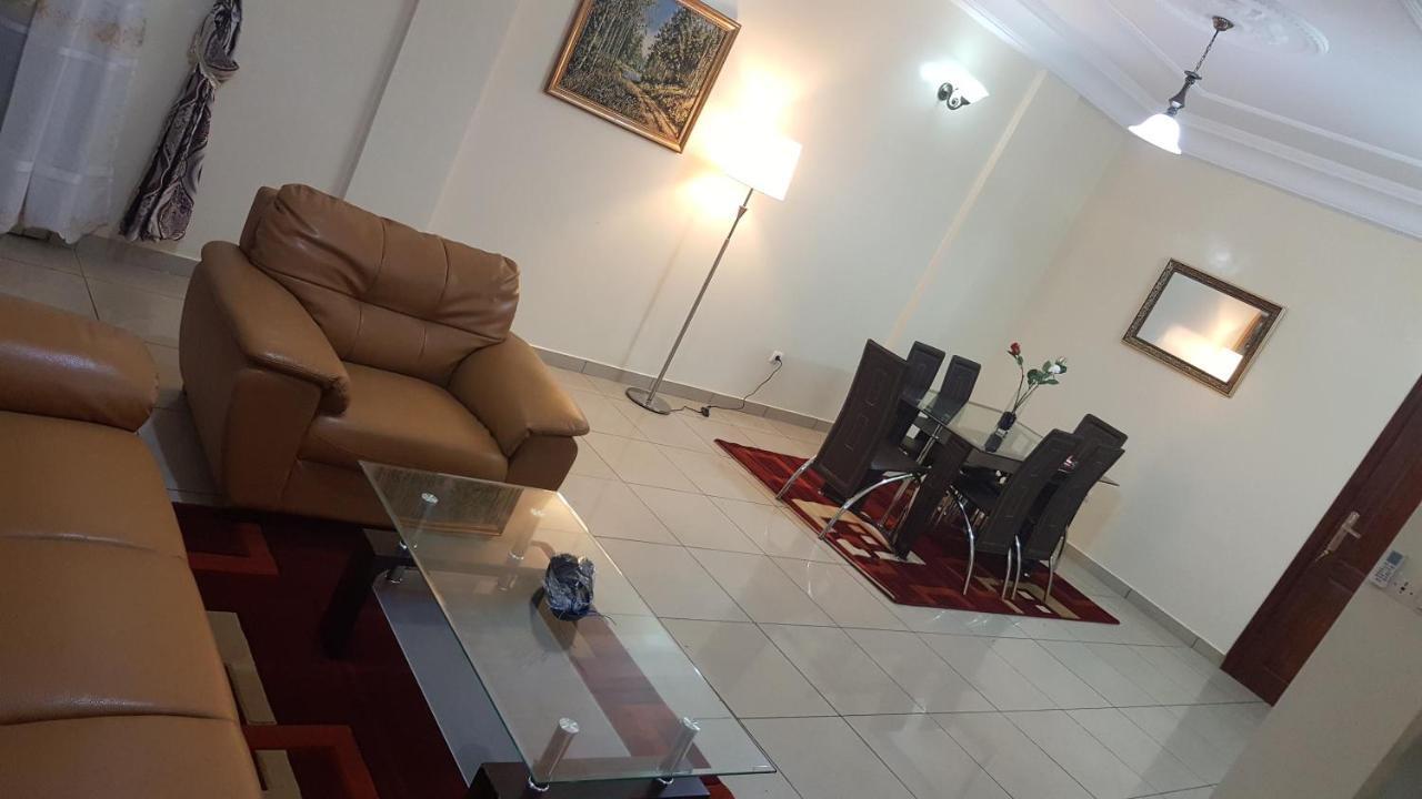 Residences Hotelieres Micheline Et Emile Bastos Yaounde Ngoại thất bức ảnh