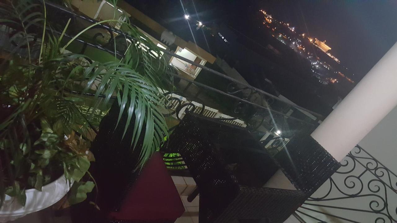 Residences Hotelieres Micheline Et Emile Bastos Yaounde Ngoại thất bức ảnh